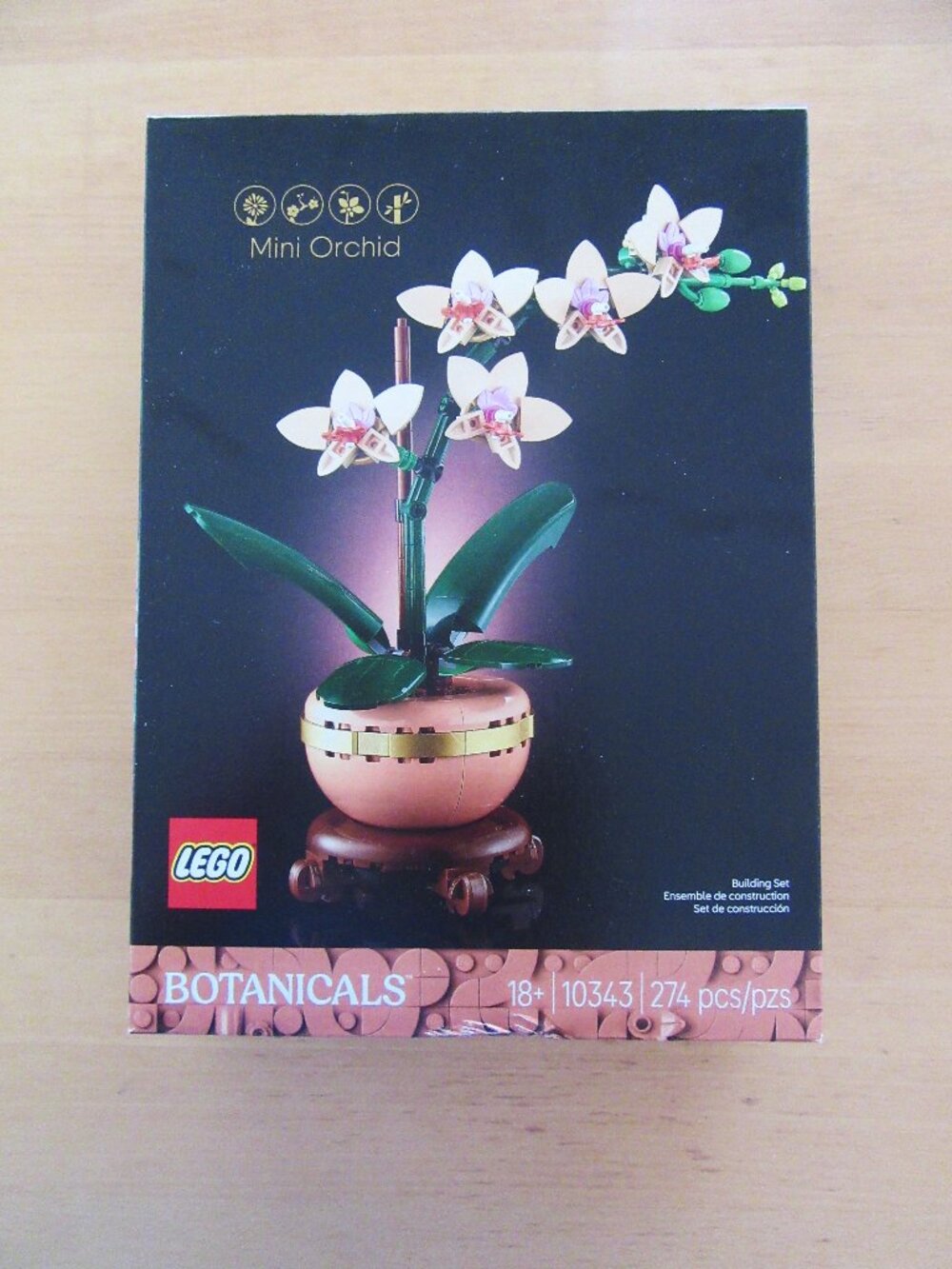 LEGO Botanicals Mini Orchid - model 10343 - new in sealed box